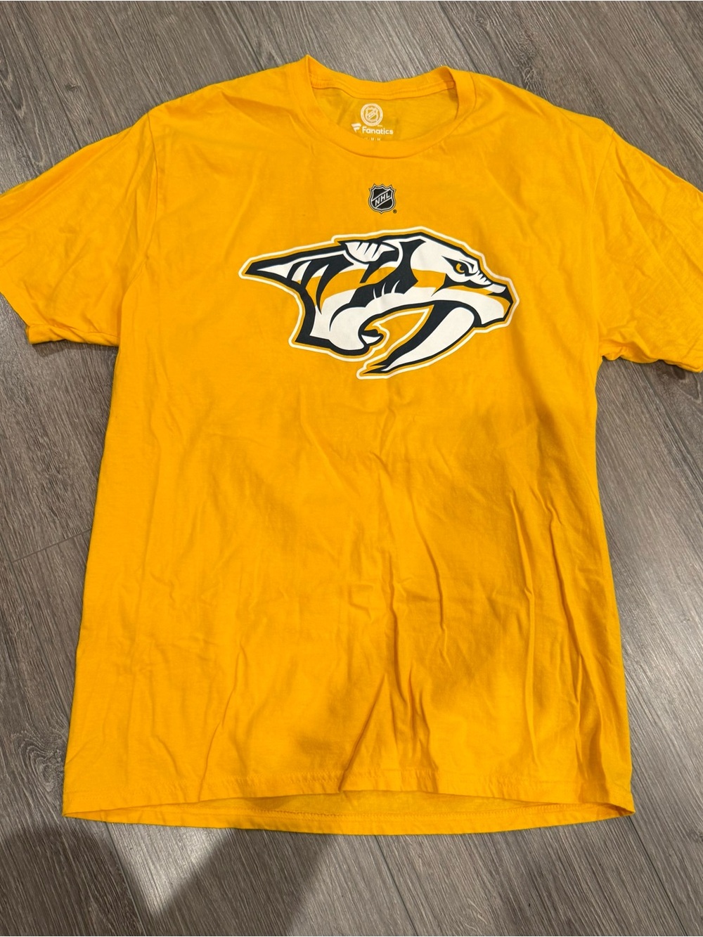 Fanatics Yellow Nashville Predators Logo Short Sleeve Tee